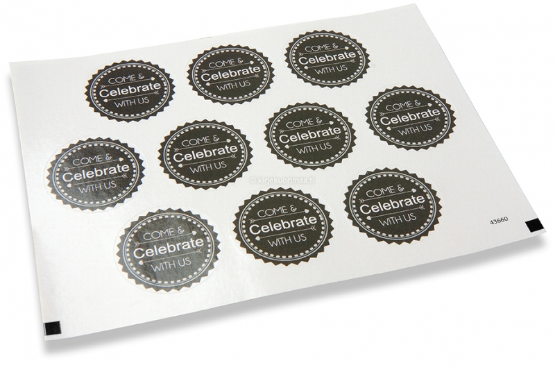 Juhla-aiheiset kirjeensulkijat - ”come & celebrate with us” -teksti