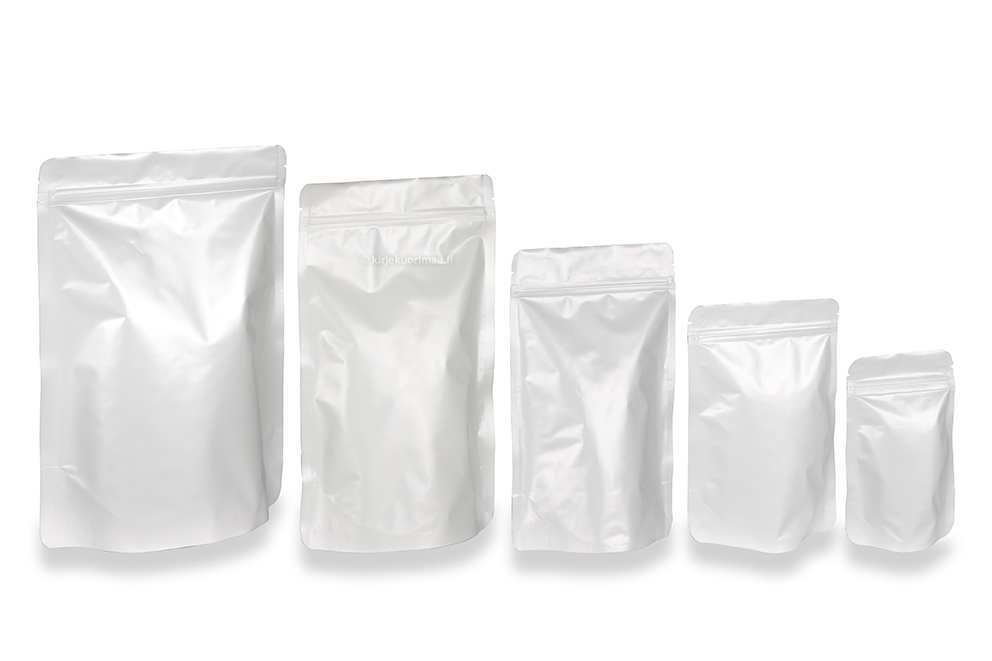 Valkoiset pystypussi